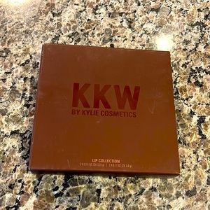 Kylie Jenner Lip Collection